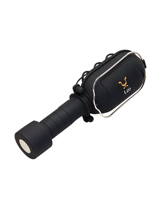 Black Magnum Worklight w/Leo Logo